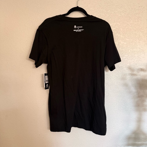 tokidoki / kuromi Black Tee with Purple and Gold Graphic - Picture 3 of 5